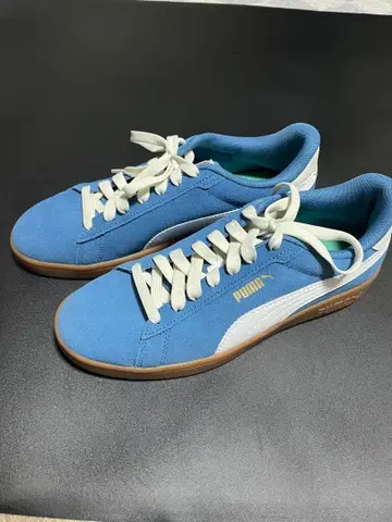 PUMA 스카이블루 스웨이드 스니커즈