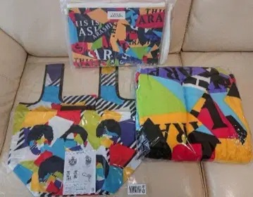 This is  굿즈 3점