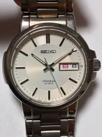 세이코 TITANIUM 남성용 손목시계