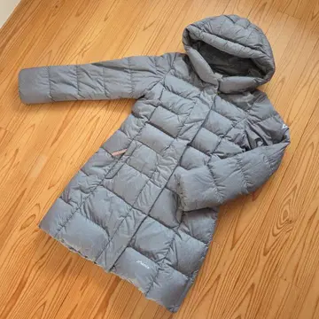 phenix 그레이 다운 자켓 후드 부착