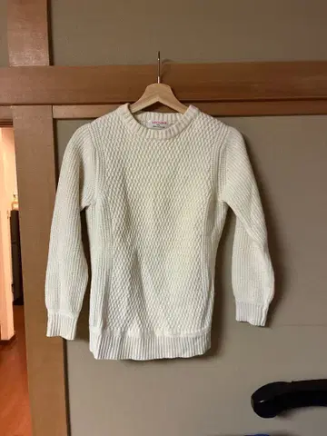 LANEROSSI for ABAHOUSE 화이트 스웨터