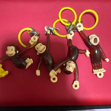 오자루의 조지 메지루시 액세서리 4점