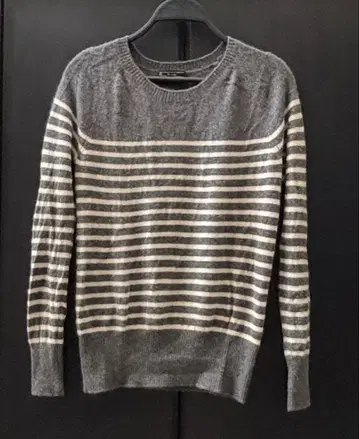 캐시미어 그레이 보더 스웨터 L 사이즈