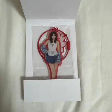 BABYMONSTER 아현 랜덤 사진 참 A