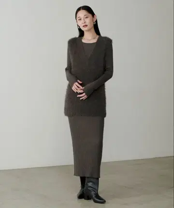 랄루타 원피스 x 페더 베스트 세트 차콜 그레이