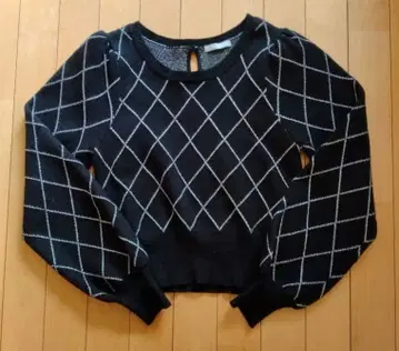 질 바이 질 스튜어트 다이아몬드 패턴 블랙 니트 스웨터 블랙