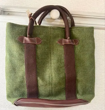 Terre de Bruyere 토트백 그린