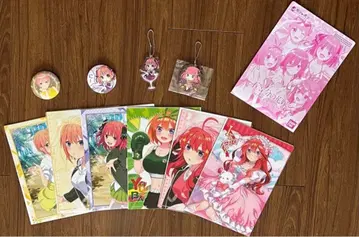 5등분의 신부 클리어 포스터 캔뱃지 키링