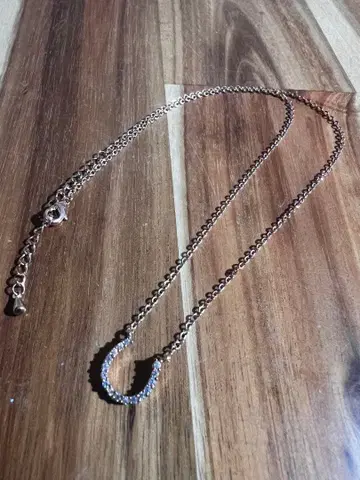 말발굽 호스슈 큐빅 지르코니아 목걸이 [ 핑크 골드 ]