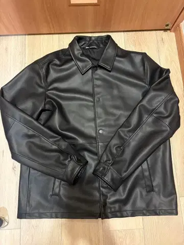 [ XL ] Zara 가죽 자켓