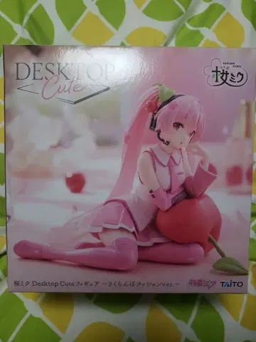 벚꽃 미쿠 피규어 데스크탑