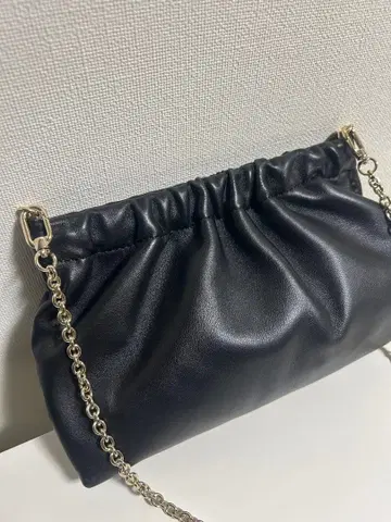 FURLA 블랙 숄더 체인 백