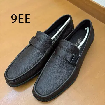 Ferragamo 다크 브라운 로퍼 사이즈 9EE