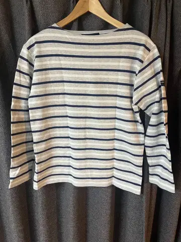 세인트 제임스 그레이 화이트 네이비 보더 T3