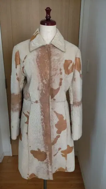 에브 et vous 무스탕 코트