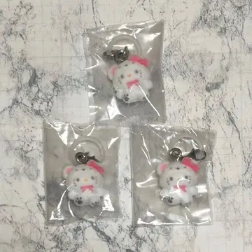 산리오 메지루시 액세서리 복슬복슬 스노우 키티 헬로키티 3개
