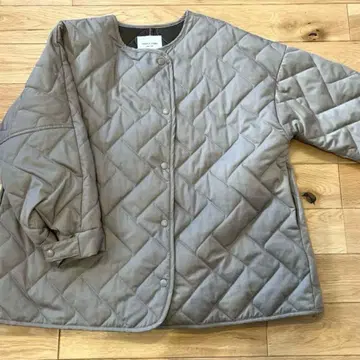 시착만 한 상품 [ FREAK'S STORE ] 프리 그레이 퀼팅 자켓