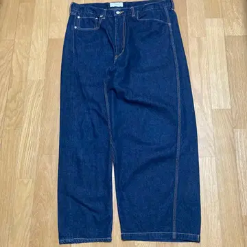 J i eDa 지에다 데님