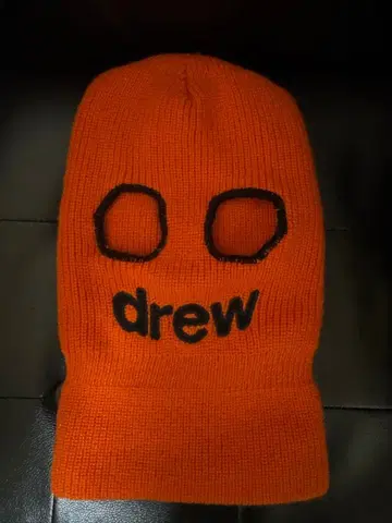 오렌지 니트 모자 drew 디자인