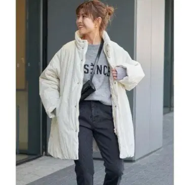 Spick and Span 스탠드 카라 충전솜 오버 블루종 화이트