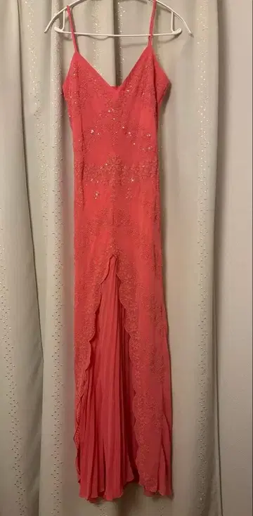 코랄 핑크 롱 드레스