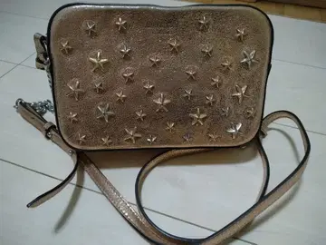 지미추 골드 별 모양 스터드 숄더백