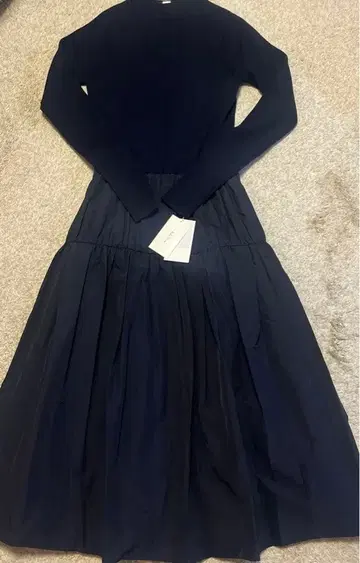 미라 오웬 도킹 롱 원피스 네이비 미사용 새상품 택 포함