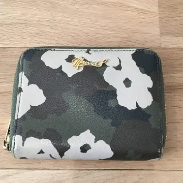 MUVEIL 뮤베일 꽃무늬 카모플라쥬 플로럴 카모플라쥬 접이식 지갑