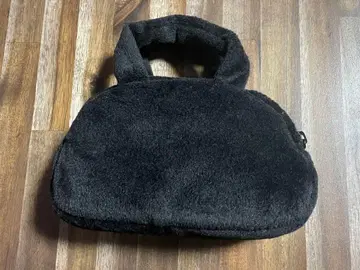 시빌라 블랙 핸드백 파우치 이토킨