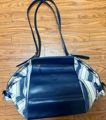 일비종떼 캔디 백 블루 스트라이프