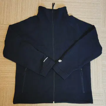 이번 시즌 신상 새상품 뉴발란스 자켓