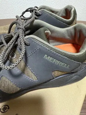 MERRELL 1SIX8 US8.5 원식스에이트 레이스