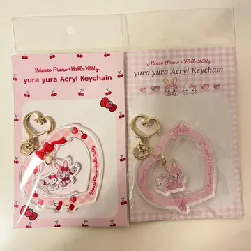 메조피아노 x 헬로키티 흔들흔들 아크릴 키링