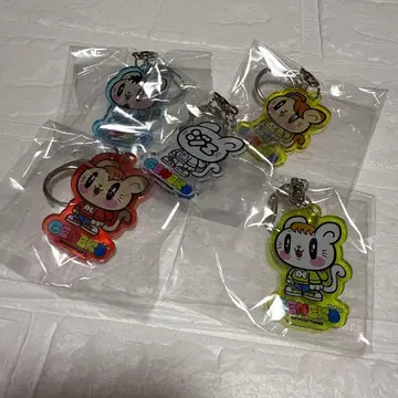 제이캣 아크릴 다이컷 키링 5개 세트