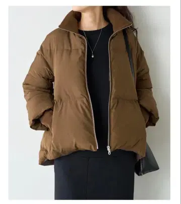 비어즐리 지퍼 플레어 다운 브라운 카키