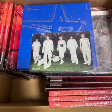 트레이딩 카드 포함 TOMORROW X TOGETHER CD 30장