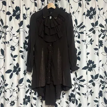 OZZONESTE 오즈오네스트 원피스 드레스 레이스 레이스업