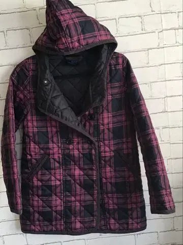 레이빔즈 후드 부착 퀼팅 자켓 핑크 블랙 체크