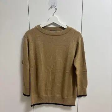 23구 베이지 브라운 계열 스웨터 38