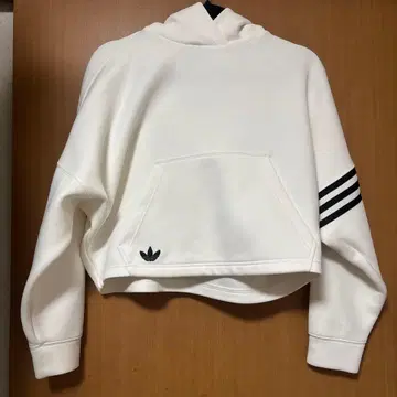 [ 당일 발송 ] adidas 화이트 후드 부착 후드티