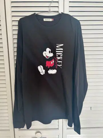 미키마우스 롱 슬리브 T셔츠 (디즈니랜드 내 판매)