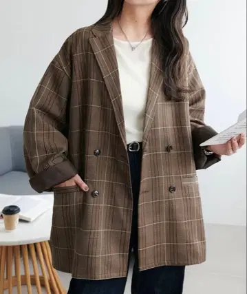 미사용 새상품 [ DISCOAT ] 체크 W 브레스 오버 자켓 베이지