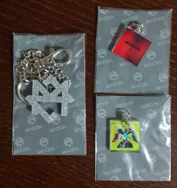 MAZZEL 키체인 & 자켓 참