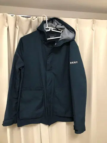 DKNY 다크 블루 나일론 자켓