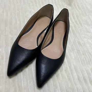 새상품 랄프 로렌 LONDYN 플랫 펌프스 22.5