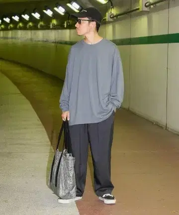 컨디션 최상 Wide Dad EASY WIDE PANTS Size 2