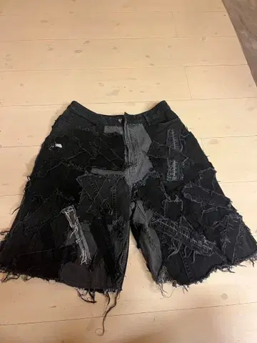 리메이크 데님 하프 팬츠