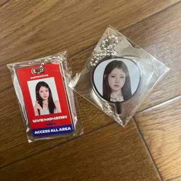 BABYMONSTER 베비몬 로라 캡슐 토이 2