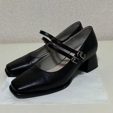 오리엔탈 트래픽 멜리 제인 펌프스