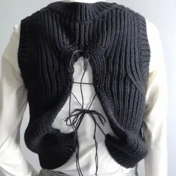 CECILIE BAHNSEN IZZY VEST 블랙